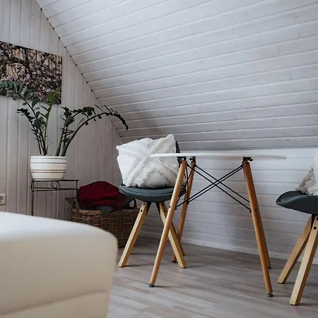 Holiday Silvi's Haeusli Apartman